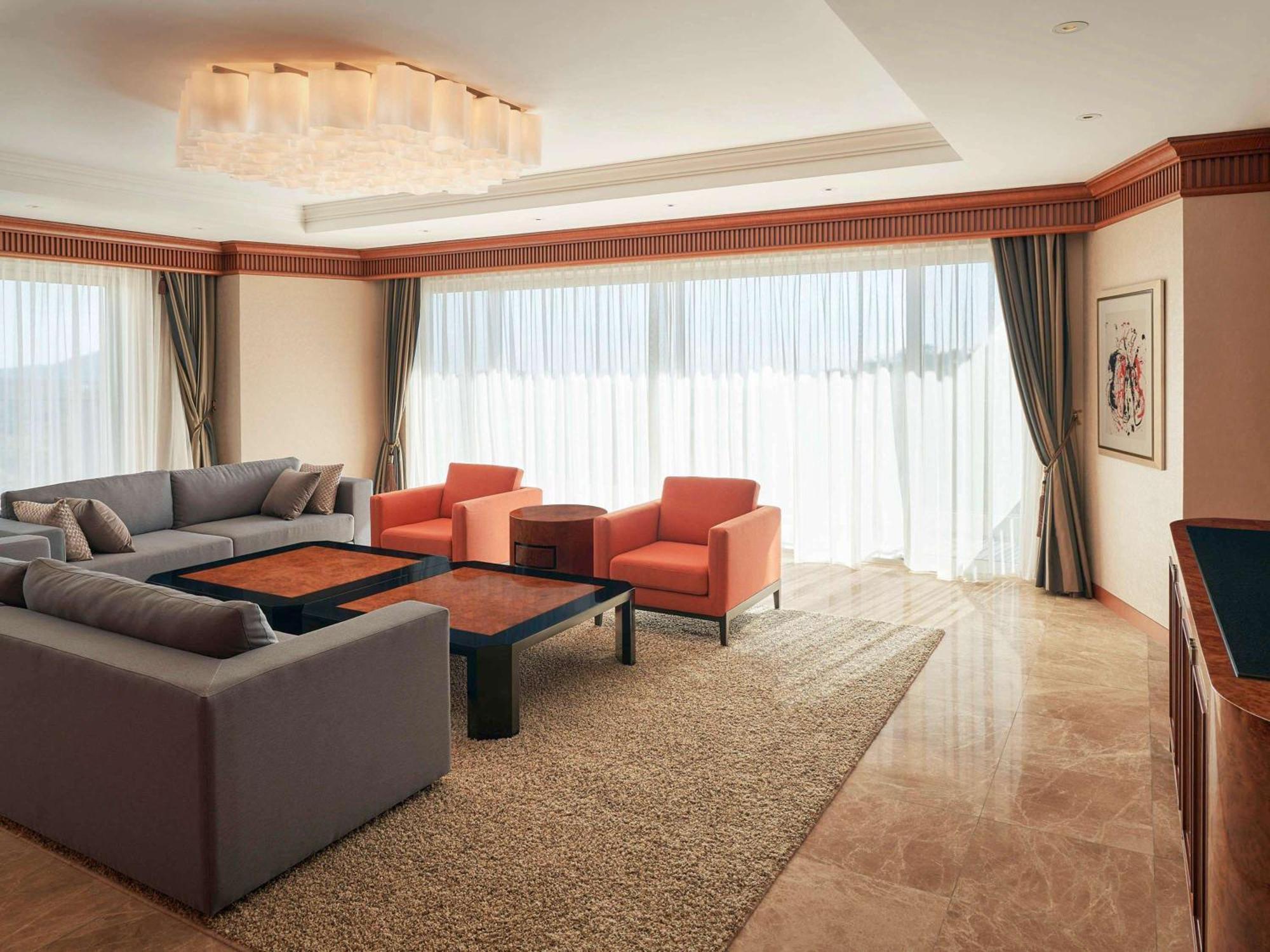 Mercure Ambassador Jeju Seogwipo Dış mekan fotoğraf