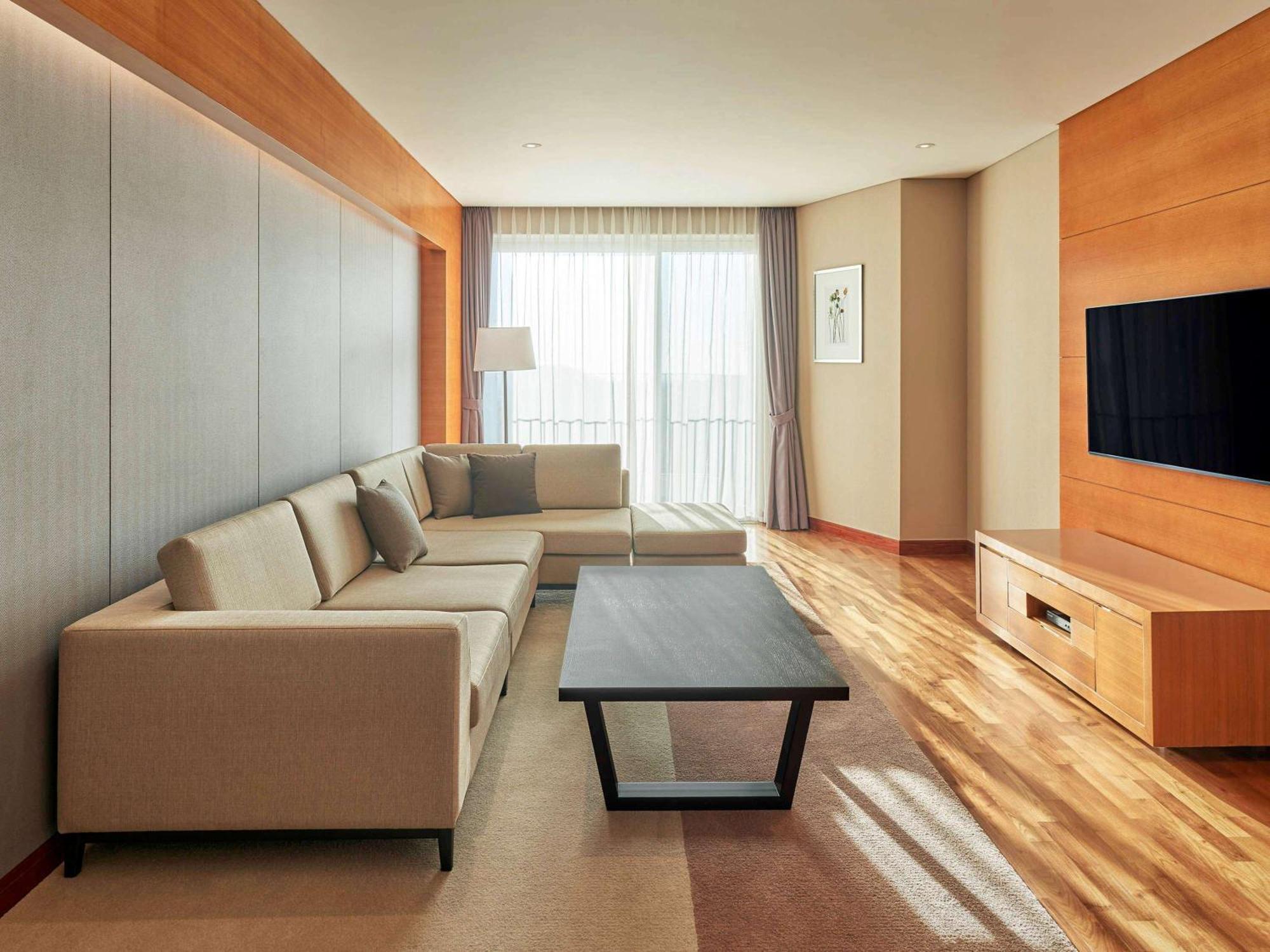 Mercure Ambassador Jeju Seogwipo Dış mekan fotoğraf