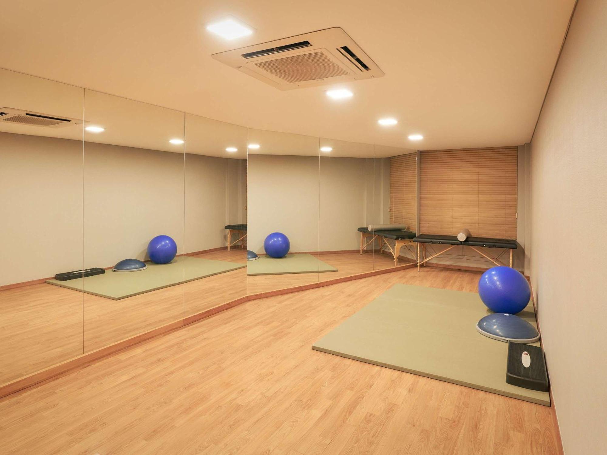 Mercure Ambassador Jeju Seogwipo Dış mekan fotoğraf