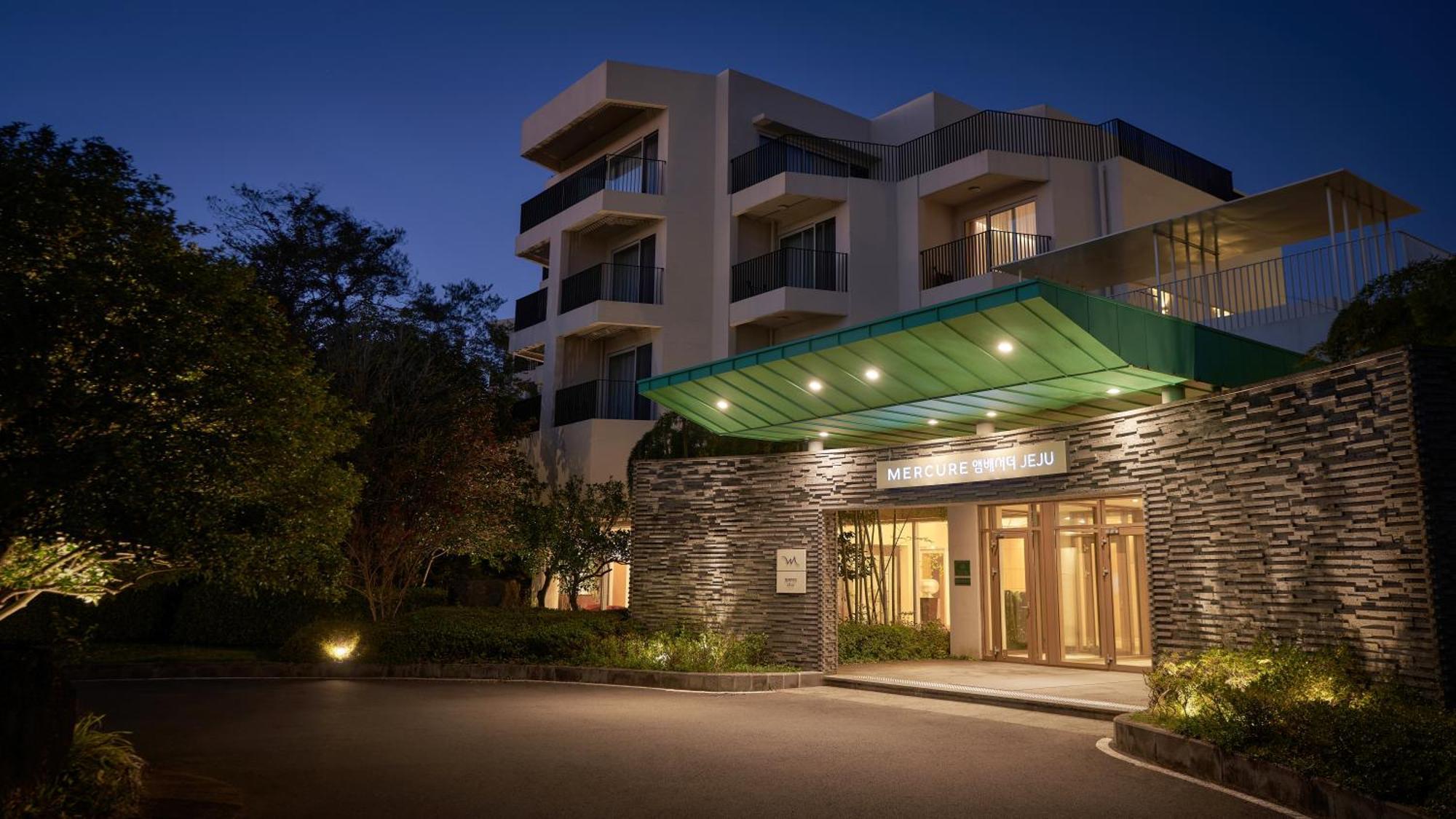 Mercure Ambassador Jeju Seogwipo Dış mekan fotoğraf
