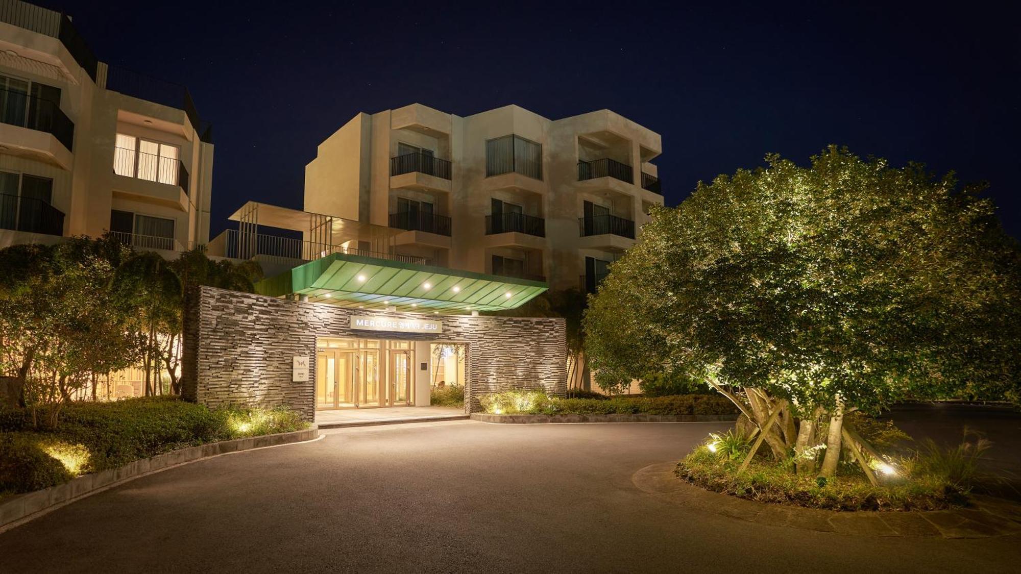 Mercure Ambassador Jeju Seogwipo Dış mekan fotoğraf