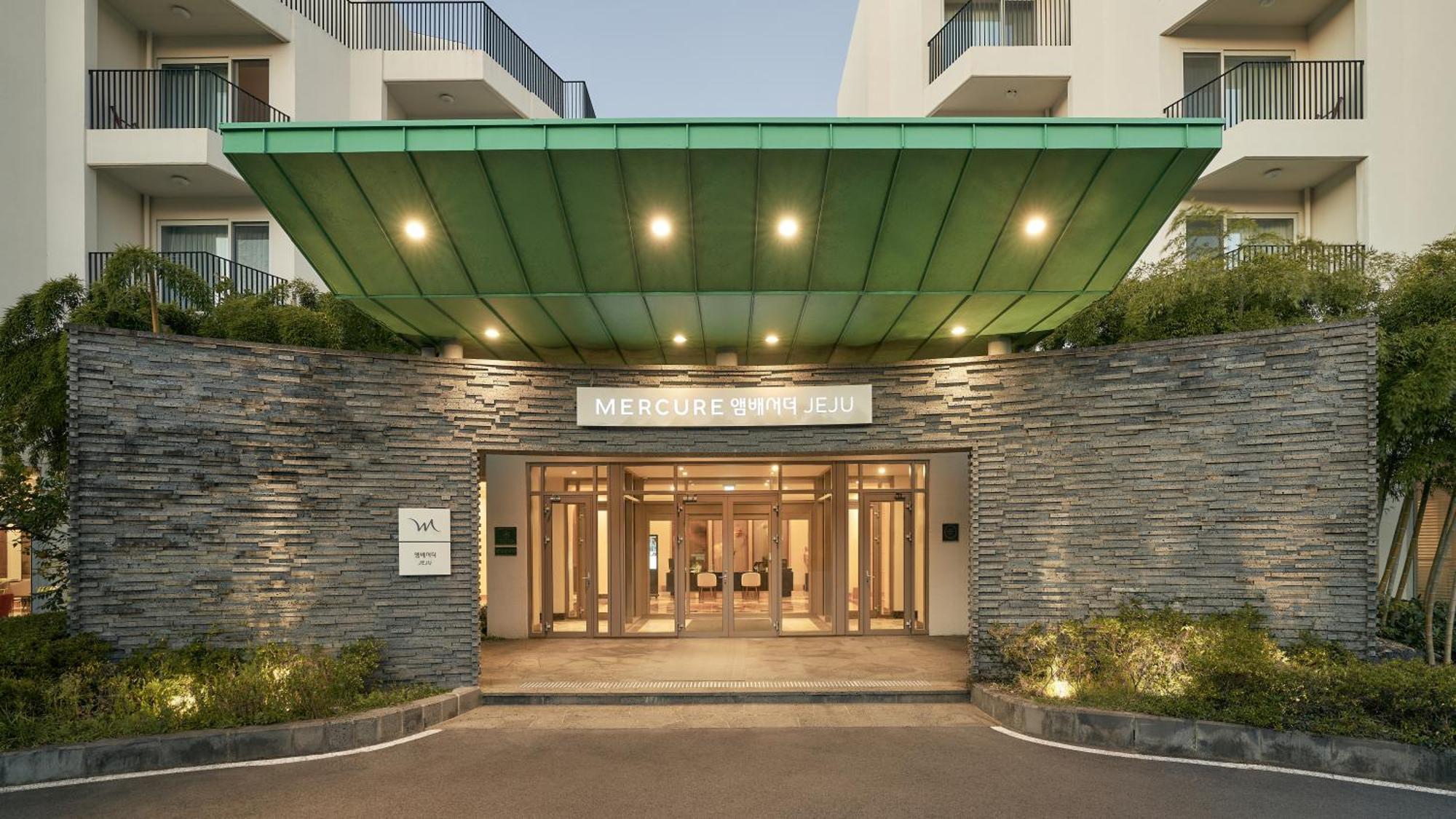 Mercure Ambassador Jeju Seogwipo Dış mekan fotoğraf